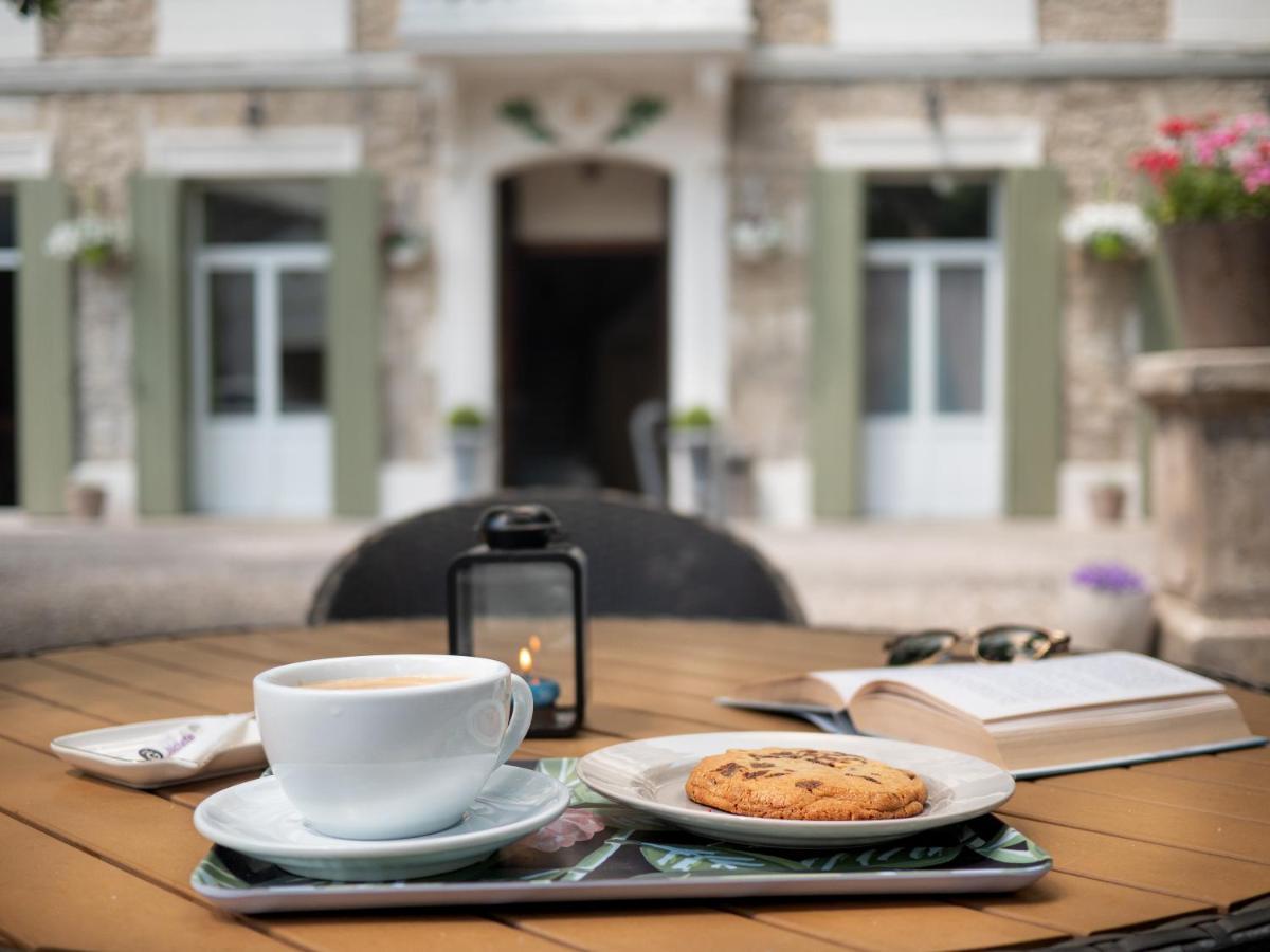 Altera Roma Hotel Avignon Exterior photo