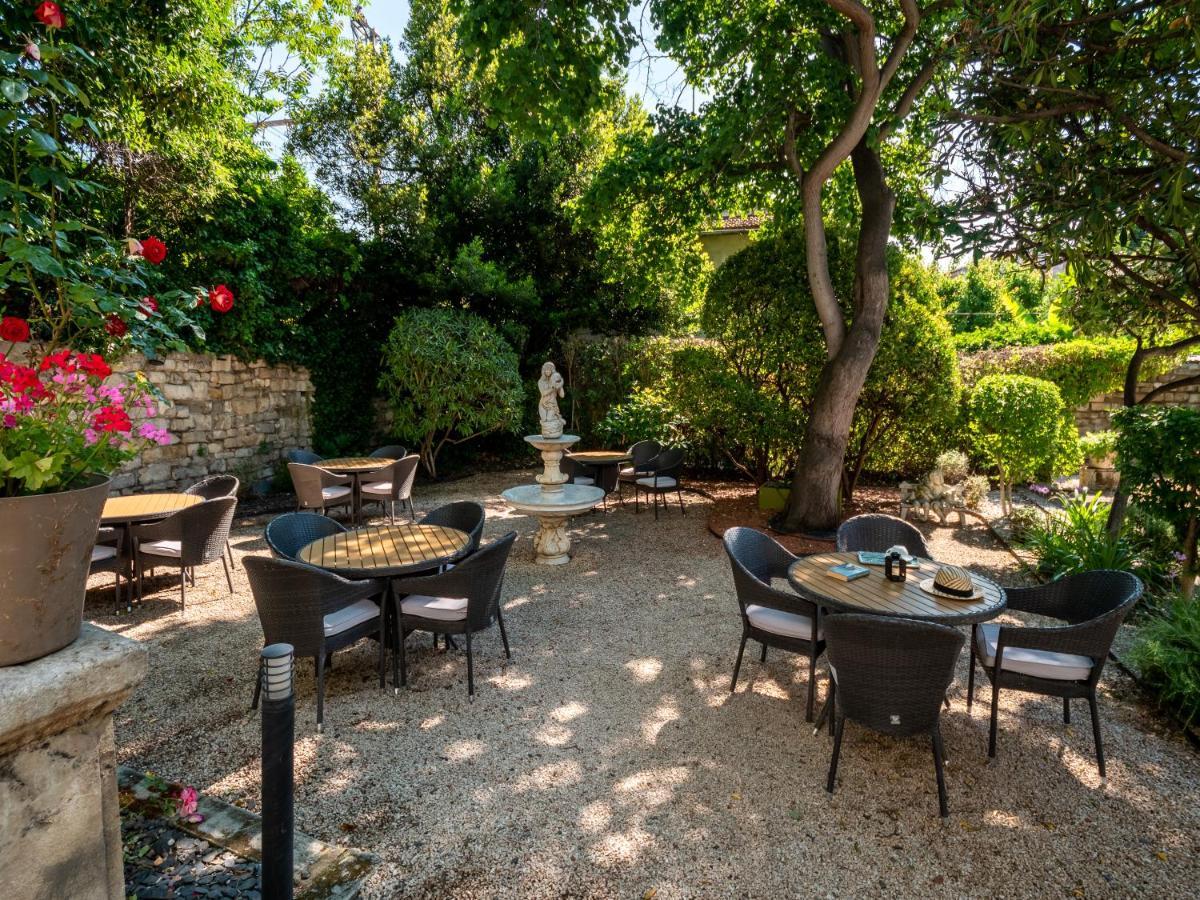 Altera Roma Hotel Avignon Exterior photo