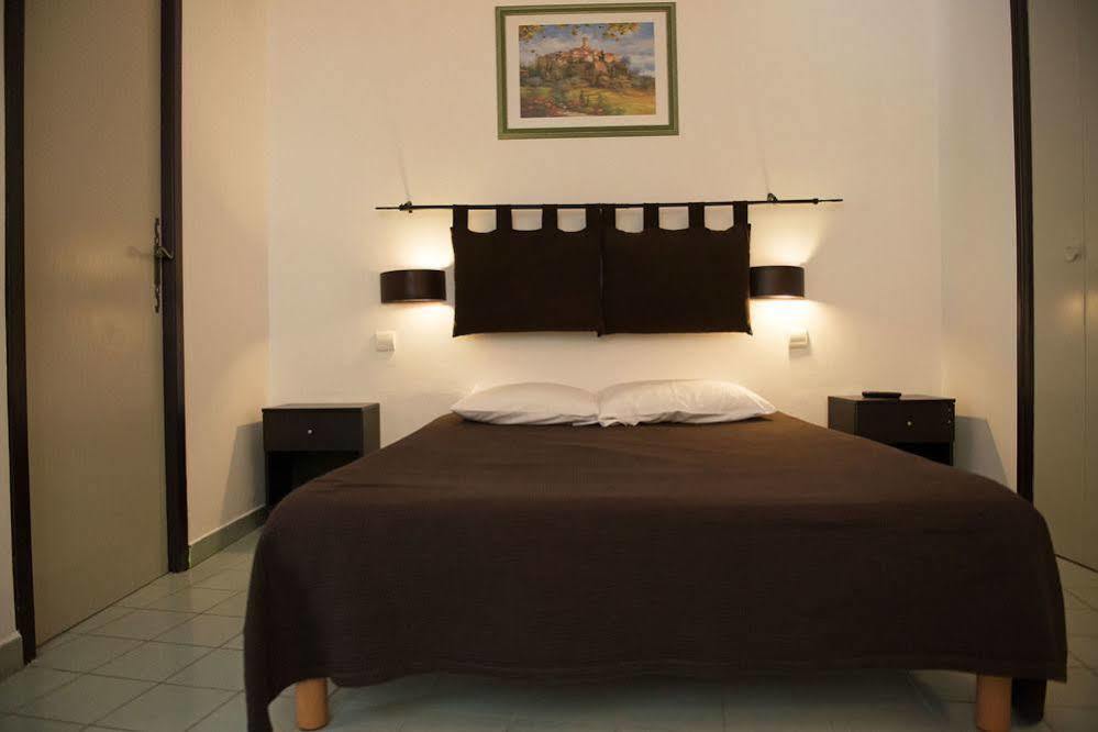 Altera Roma Hotel Avignon Exterior photo