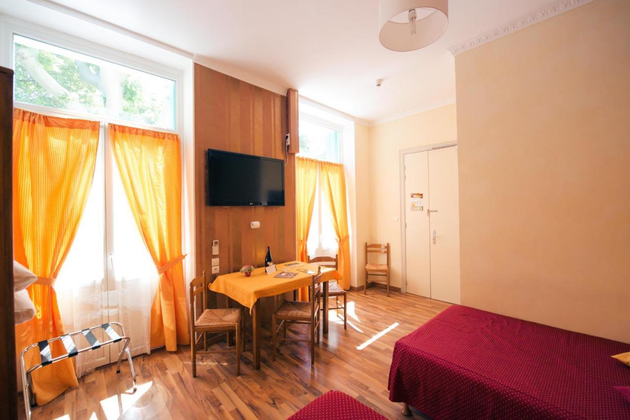 Altera Roma Hotel Avignon Room photo